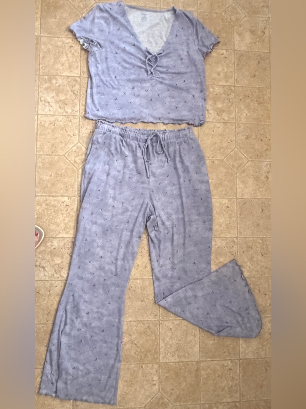 ARIZONA BODY PAJAMA SET - STRETCHY $ SO COMFY! WIDE LEGS BLUE PRINT -LIKE NEW!